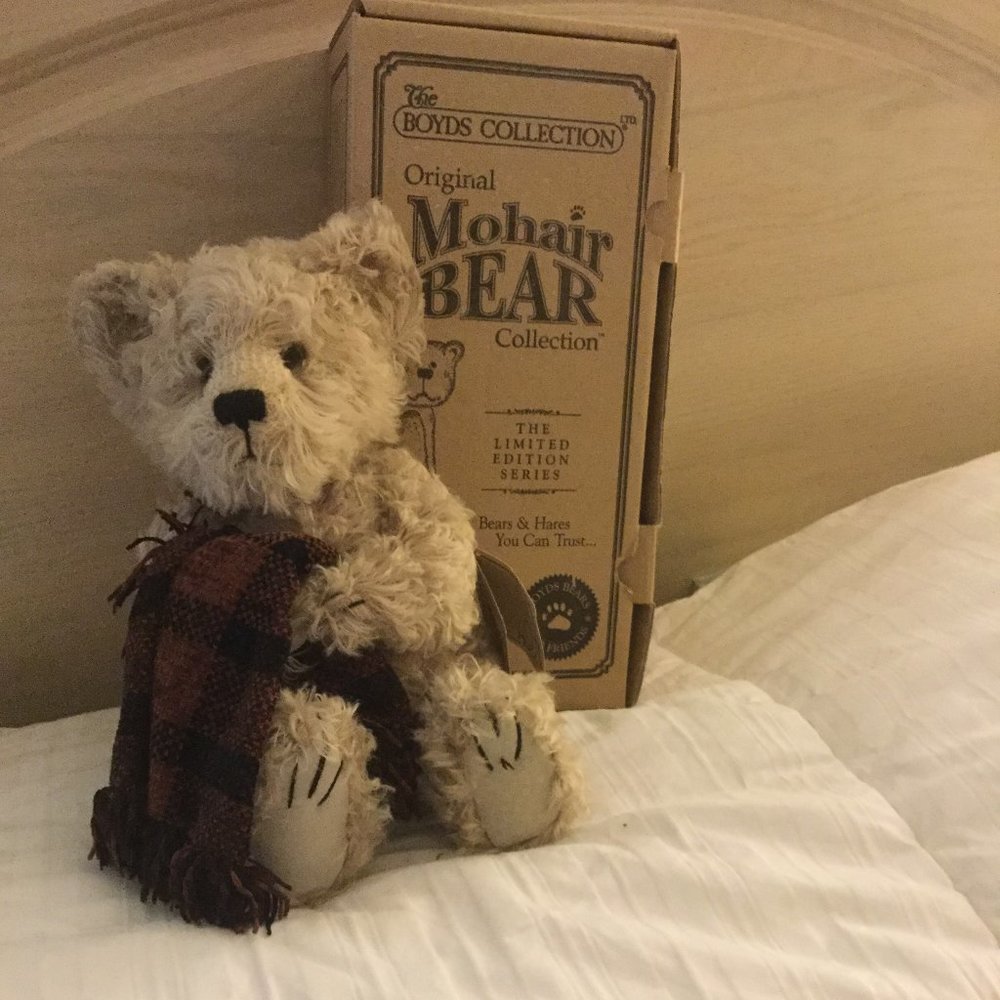 BoydsStuff Mohair Bear